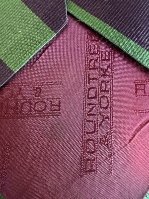 Corbata seda vintage ROUNDTREE & YORKE - Imagen 3