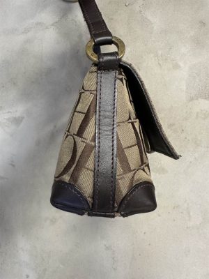 Bolso Baguette Vintage Carolina Herrera - Imagen 5